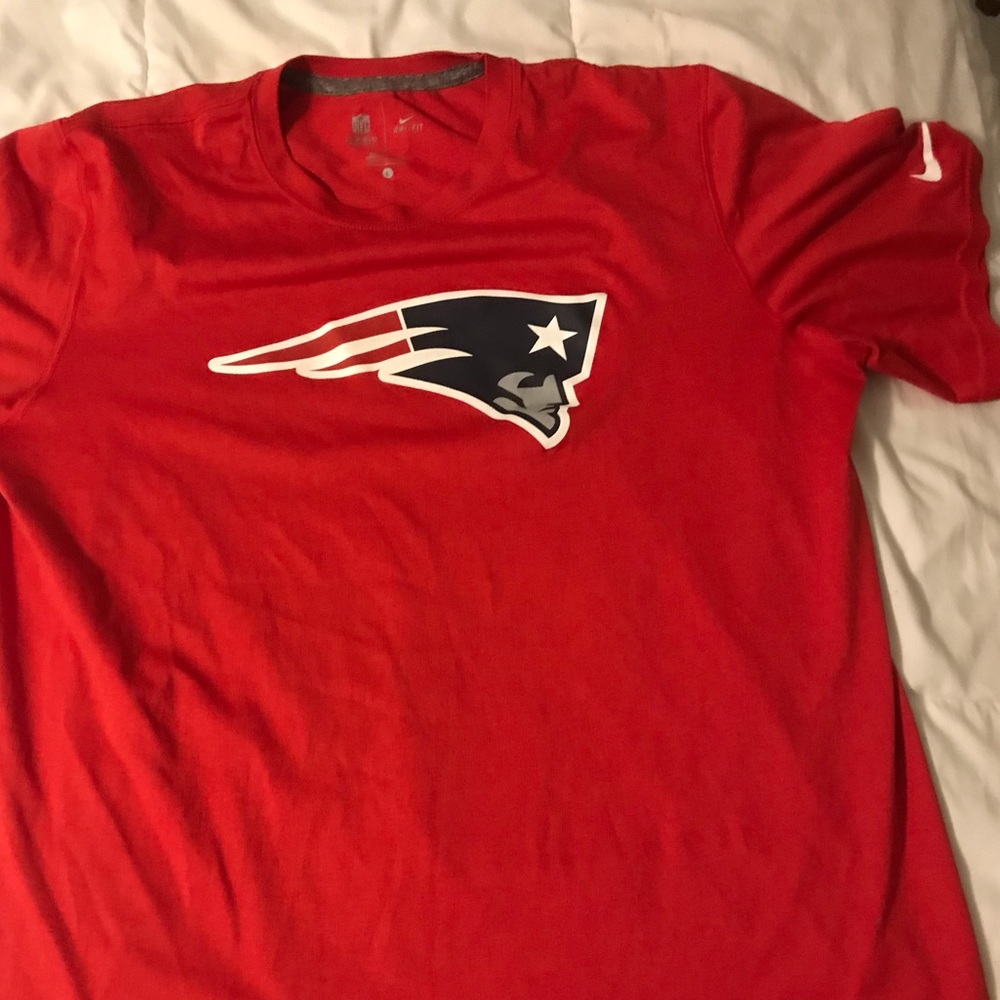 Men’s t shirt